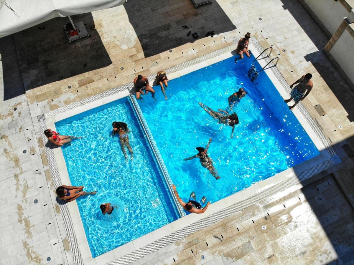 Chill And Go Aparthotel Budva Eksteriør billede